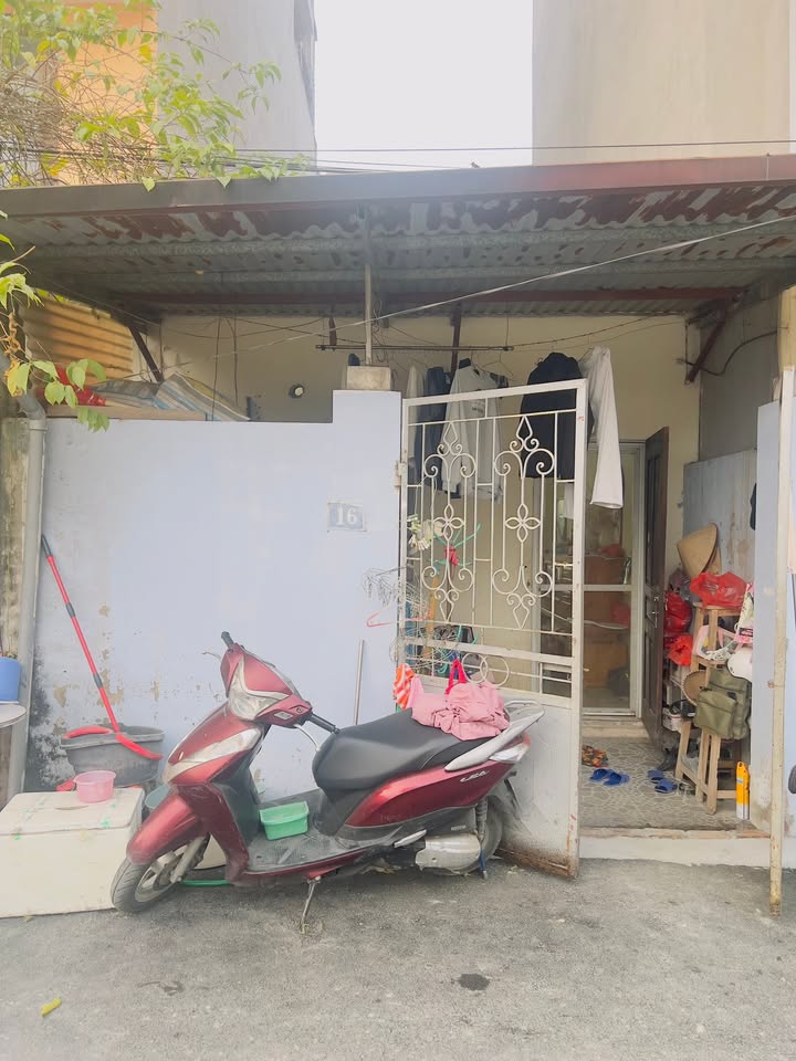 Nhà cho thuê 50m² tại Đại Mỗ giá 4.5 triệu - Chính chủ, sẵn sàng vào ở!