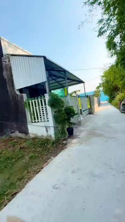 Nhà cấp 4 tại An Đức, Ba Tri 128m² giá 900 triệu - Thiết kế hiện đại, tặng nội thất cao cấp!