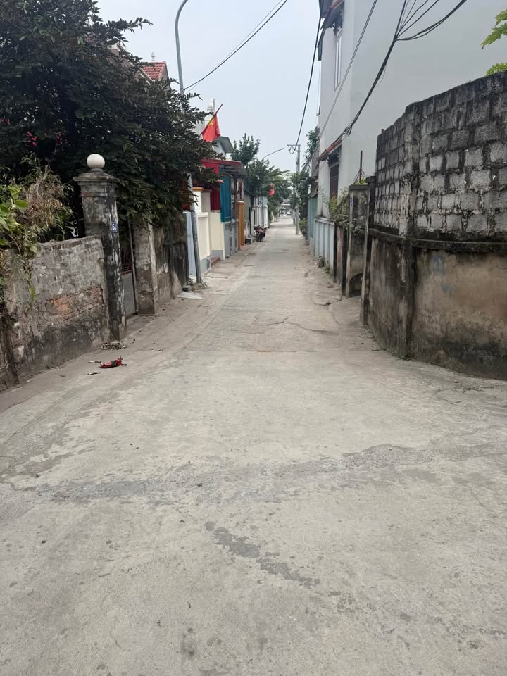 Đất Lô Góc 83m² Xã Đại Xuyên, Huyện Phú Xuyên - Giá 2 tỷ, Ô Tô Đỗ Cửa!