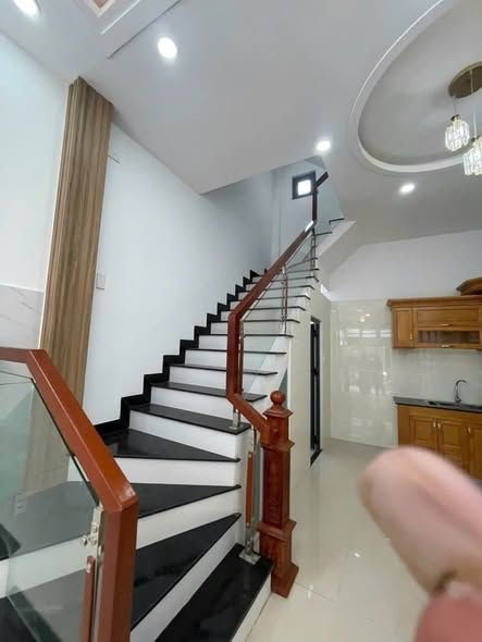 Nhà hẻm 338 Chiến Lược, Quận Bình Tân 40m² giá 4.45 tỷ - Không thể bỏ lỡ!