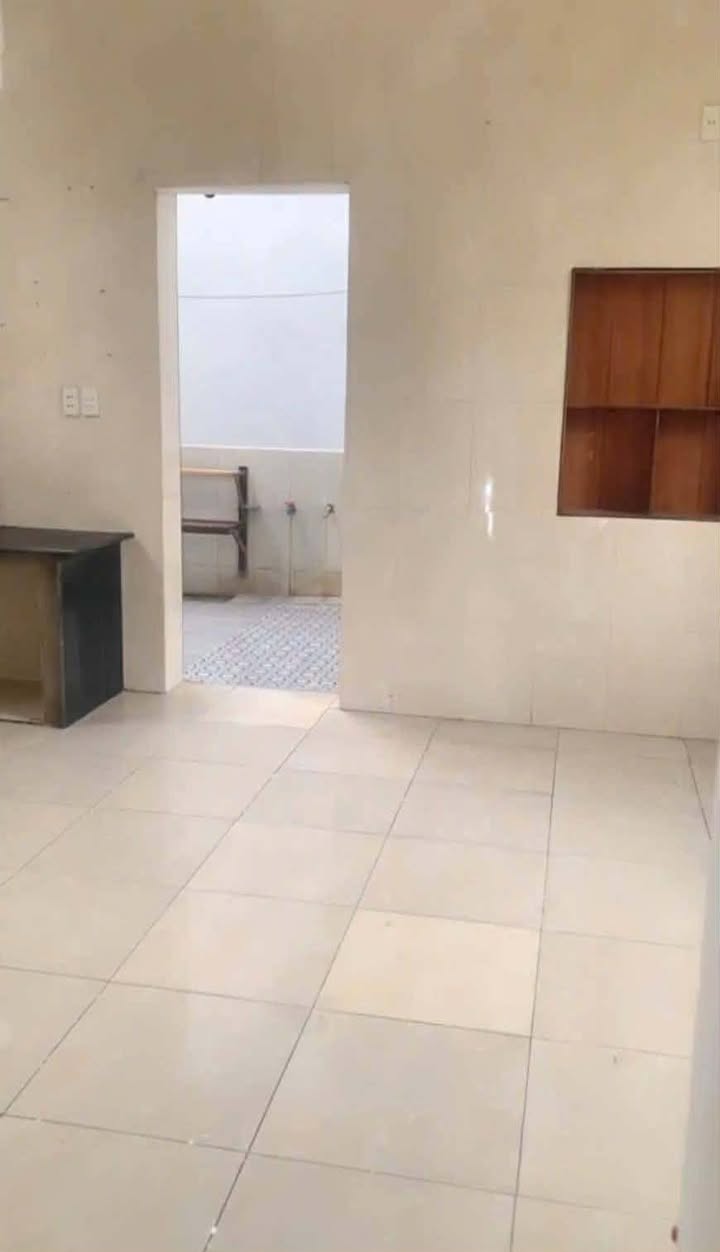 Nhà cho thuê 2,5 tầng Phường Hưng Bình 150m² giá 7 triệu - Phù hợp làm văn phòng, lớp học!