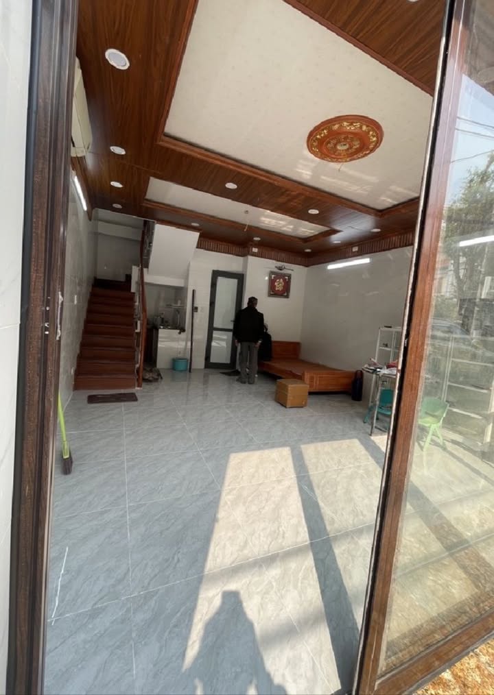 Nhà FrontHouse Phố Lụa Hà Đông 33.6m² giá 9.x tỷ - Ô tô tránh, gần chợ