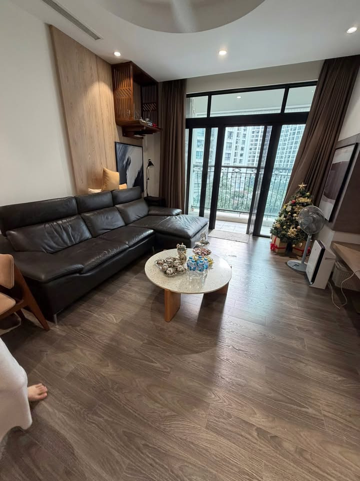 Căn hộ Royal City Thanh Xuân 2 ngủ giá tốt - Full nội thất đẹp