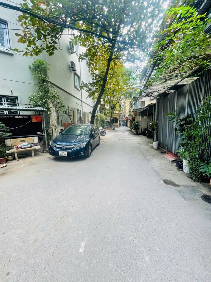 Căn hộ Tập thể Nam Đồng, Đống Đa 70m² giá 4 tỷ - Sẵn sàng vào ở!