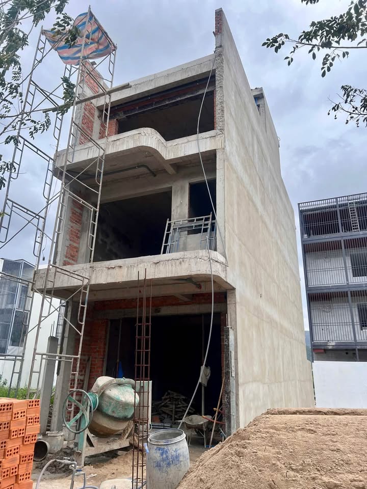 Đất thổ cư KĐT Mỹ Gia - Gói 5, Nha Trang 100m² giá 7.4 tỷ - Bàn giao thô, tự do thiết kế!