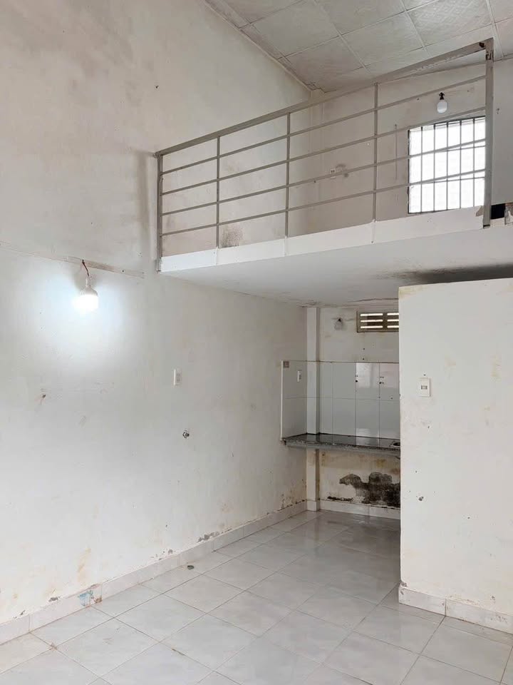 Phòng trọ cho thuê tại Cầu Bè Nha Trang 30m² - Gần trung tâm, tiện nghi đầy đủ!