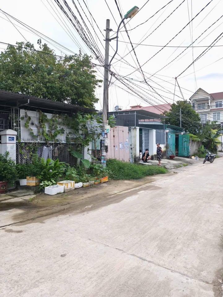 Lô đất thổ cư đẹp Phường Vĩnh Hải, Nha Trang 99.8m² giá 2.8 tỷ - Cơ hội đầu tư tuyệt vời!