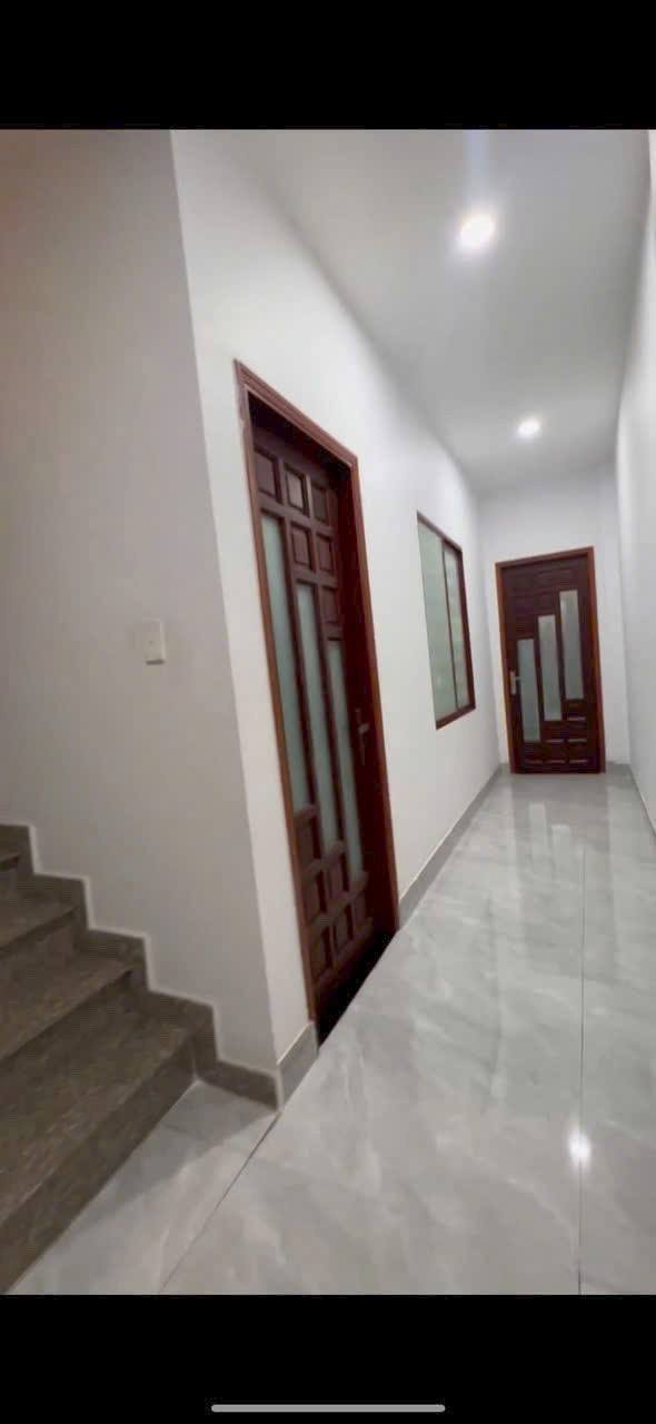 Nhà mặt tiền kinh doanh VIP VISIP1 Bình Dương 100m² giá 6 tỷ - Sẵn sàng vào ở!