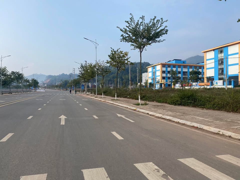Đất nền mặt đường 31m tại Sơn La 250m² - Cơ hội đầu tư lý tưởng!