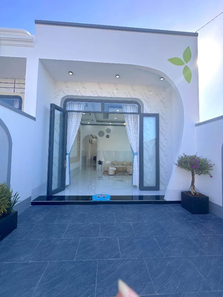 Nhà phố hiện đại 66 Nguyễn Chí Thanh, 133m² giá 1.85 tỷ - Thiết kế sang trọng, pháp lý đầy đủ