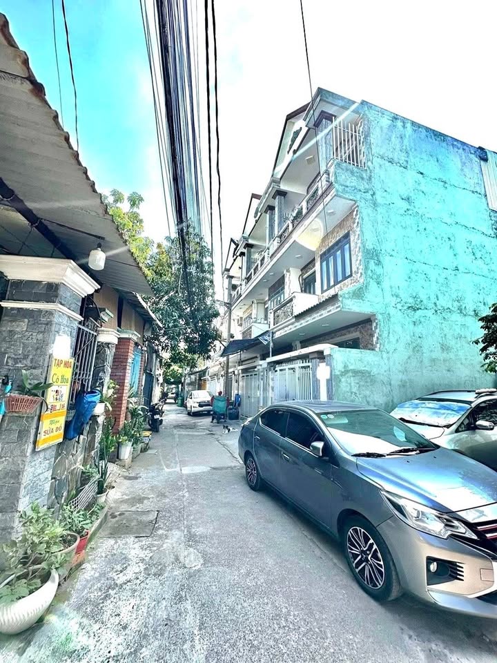 Nhà phố Hẻm ô tô Bình Chiểu 76m² giá 4 tỷ - Hoàn công chuẩn, sổ đẹp!