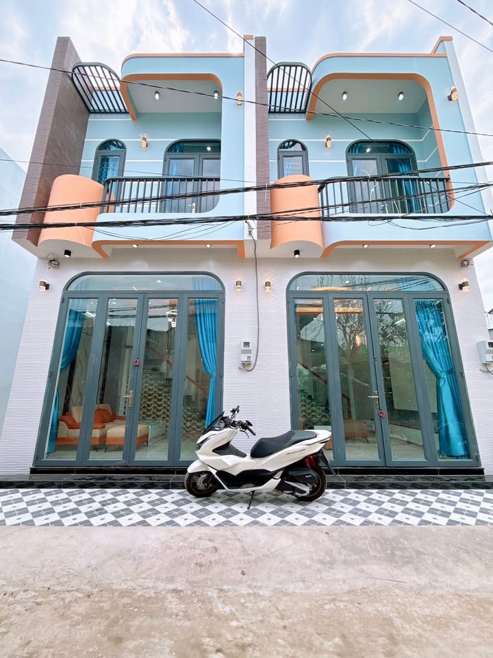 Nhà trệt lầu hẻm 11 Nguyễn Văn Linh 45.8m² giá 2.89 tỷ - Thiết kế hiện đại, đầy đủ nội thất!