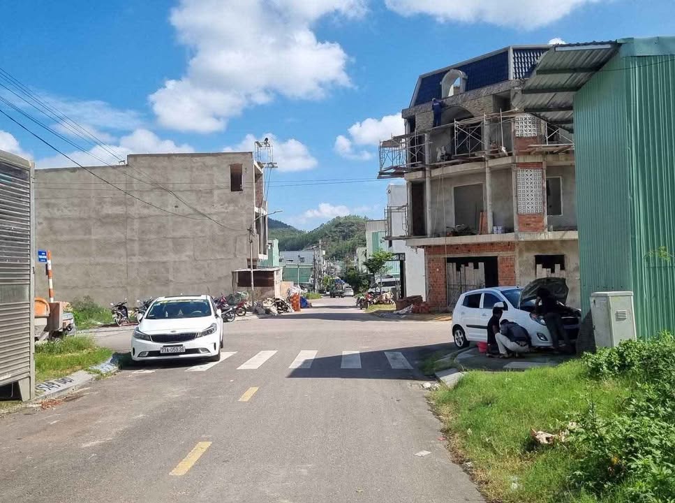 Lô đất mặt tiền đường Trạng Quỳnh, Quy Nhơn 87.5m² - Cơ hội đầu tư hiếm có!