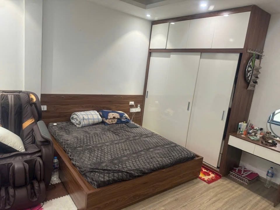 Nhà phố Đa Sỹ Kiến Hưng 45m² giá 7 tỷ - Thiết kế hiện đại, sẵn sàng vào ở!