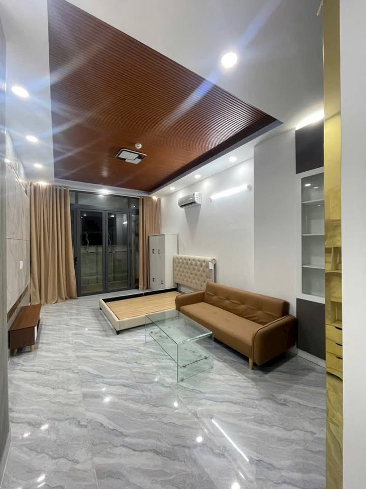 Căn hộ cho thuê Lê Thị Bạch Cát, Quận 11 - Full nội thất, giờ giấc tự do!