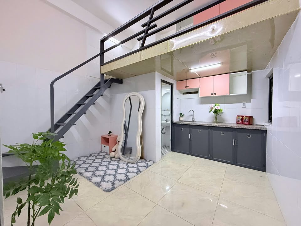 Căn hộ Duplex Lê Đại Hành, Quận 11, 30m² giá 3.990 triệu - Full nội thất, có thang máy!