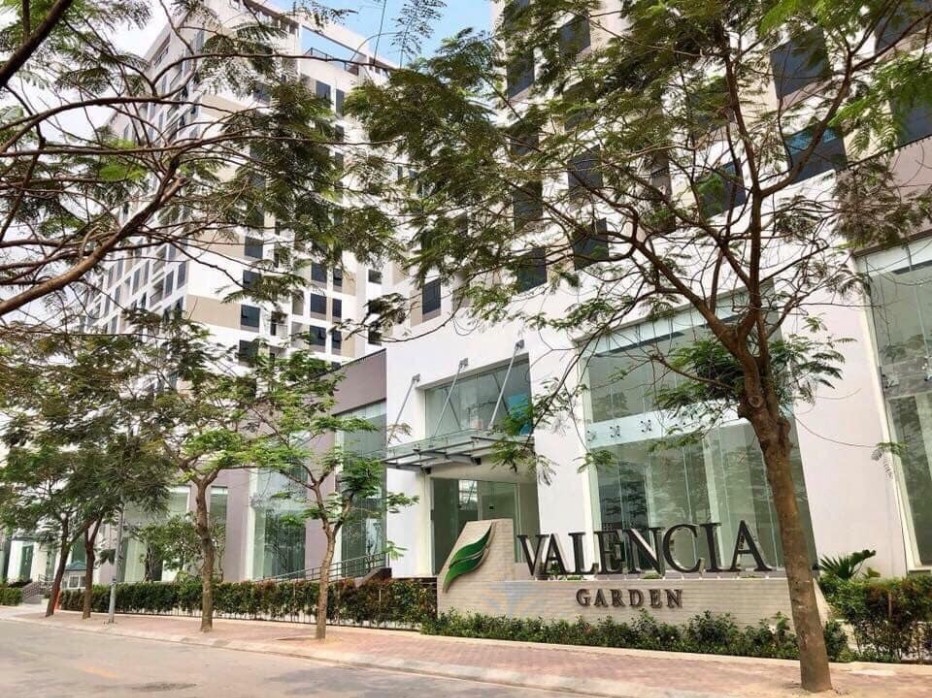 Căn hộ Valencia Garden Long Biên 80m² giá 5 tỷ - Nội thất cơ bản, sẵn sàng vào ở!