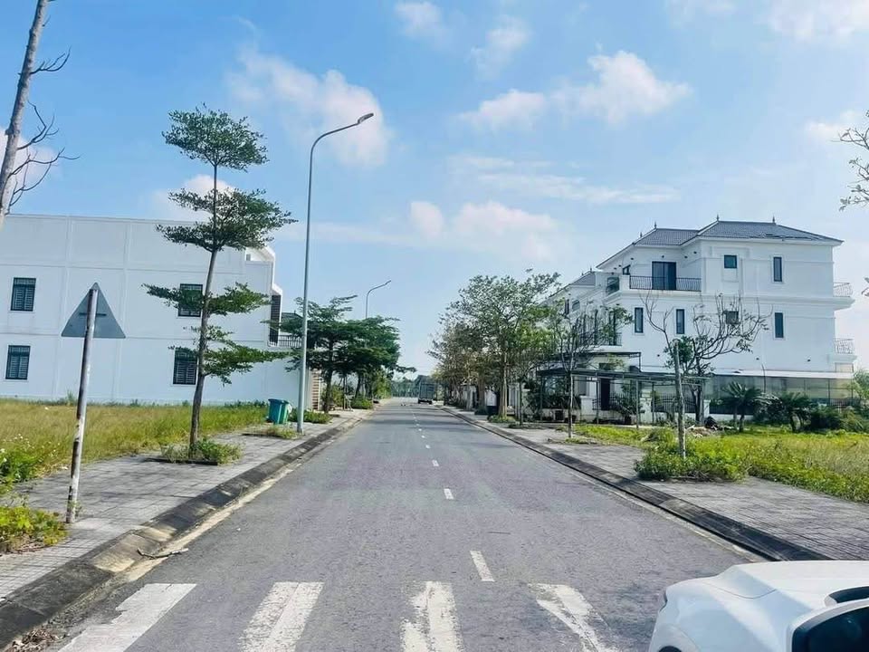 Đất nền Nam Bàu Ri 160m² giá 1.8 tỷ - Hướng Nam, kề lô góc đường Trần Phú!