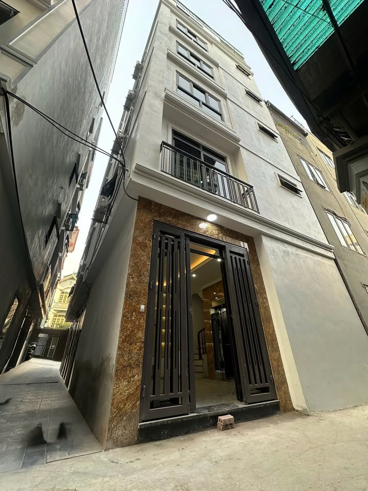 Căn hộ Cầu Diễn 35m² giá thỏa thuận - Full nội thất, thang máy hiện đại!