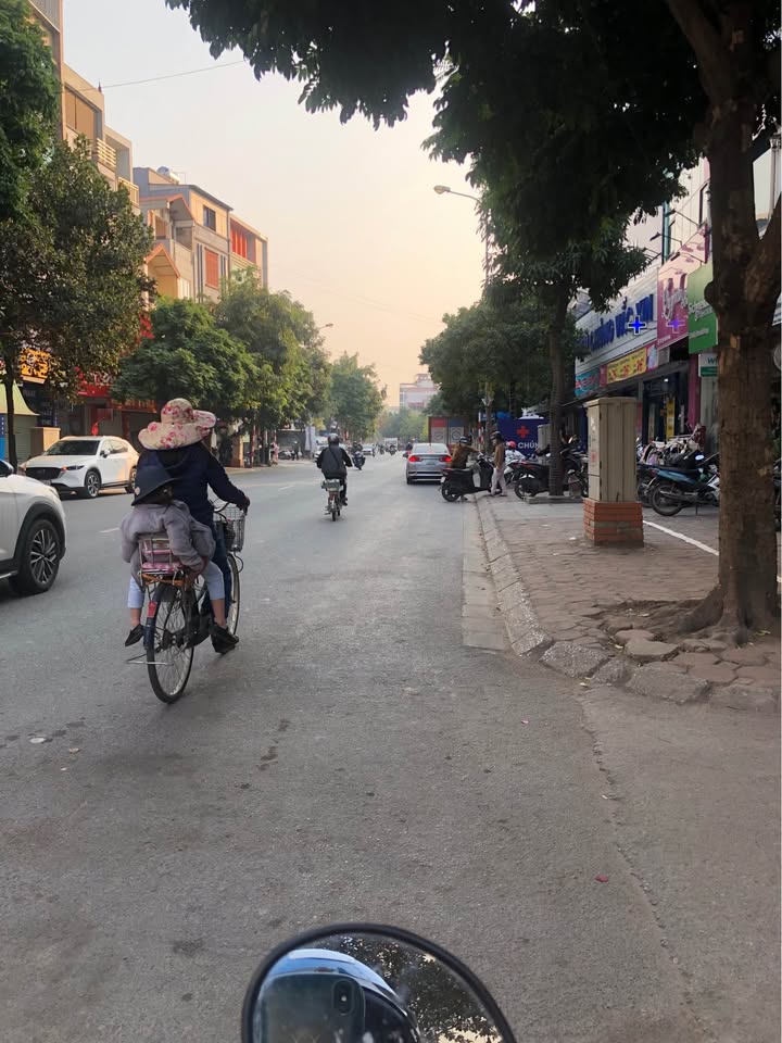 Đất mặt tiền Ngô Xuân Quảng 42.6m² giá 7 tỷ - Đầu tư sinh lời ngay!