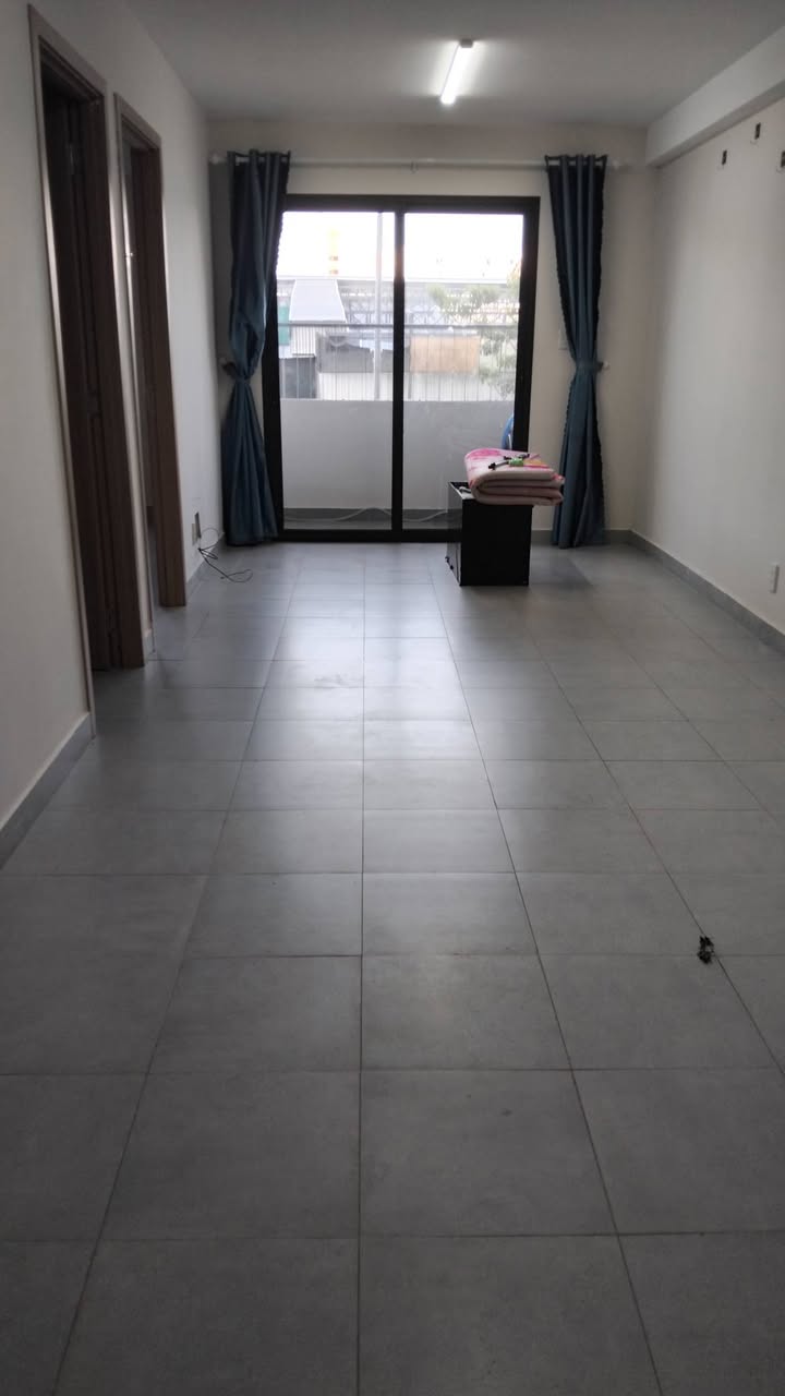 Căn hộ Golden City T4 Long Xuyên 48m² giá 5 triệu - Nội thất đầy đủ, vào ở ngay!