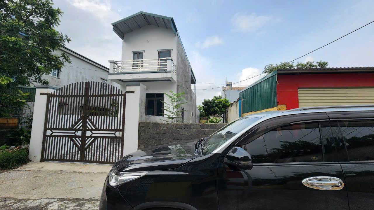 Nhà 2 tầng Phủ Lý 100m² giá chỉ hơn 1 tỷ - Kinh doanh ngay sau trường Đại Học!