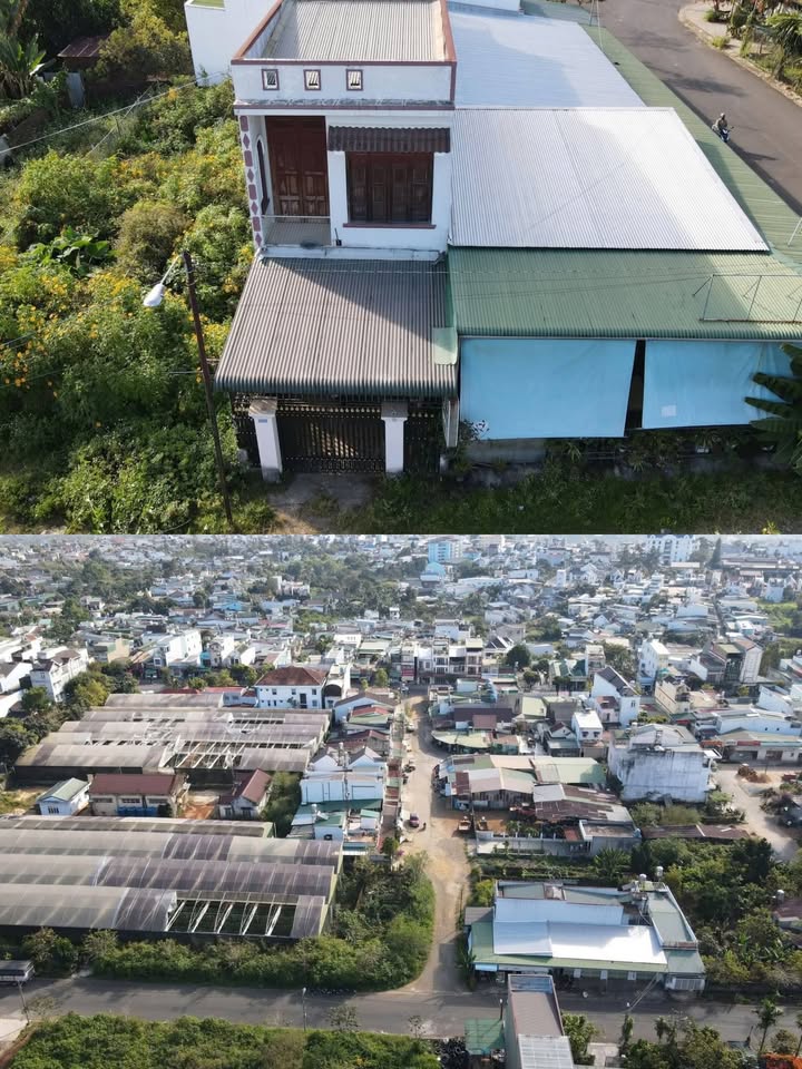 Nhà phố 100m² tại Phường Quang Trung, Hà Giang giá 4.3 tỷ - Tiện ích đầy đủ, chính chủ!