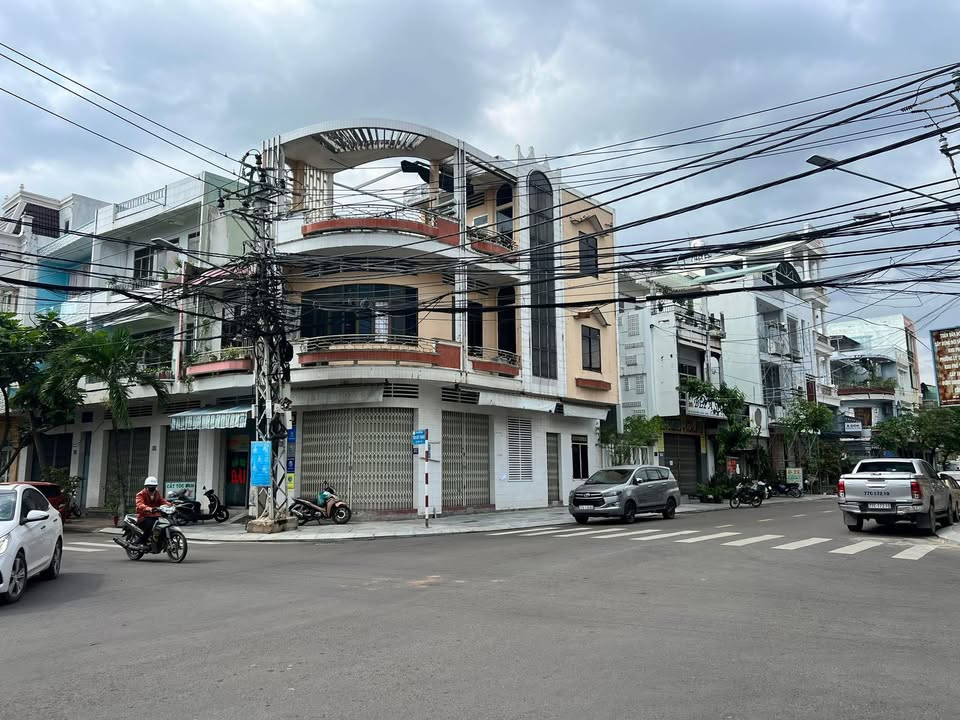 Cho thuê nhà nguyên căn góc chợ Quy Nhơn 70m² - Phù hợp kinh doanh mọi lĩnh vực!