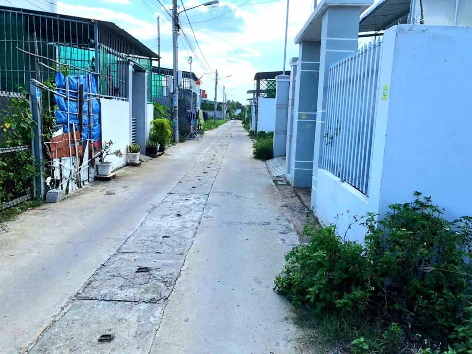 Đất nền KDC Đan Chi Phan Thiết 104m² giá 870 triệu - Pháp lý sổ sẵn, không quy hoạch!