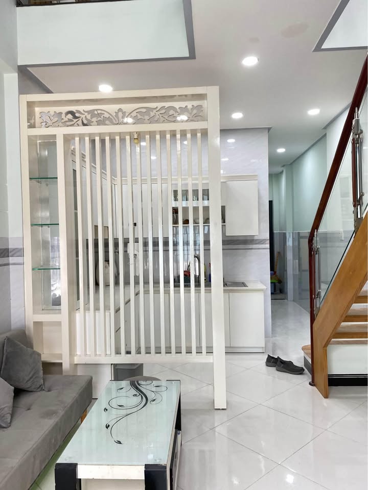 Nhà phố 80m² tại trung tâm Phan Thiết - Thiết kế hiện đại, giá chỉ 2.2 tỷ!
