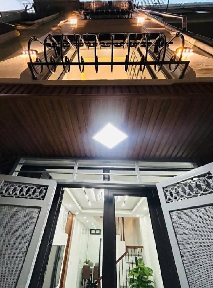 Nhà phố 30m² Yên Hòa, Cầu Giấy - 4 Tầng, Ô Tô Tránh, Giá Thỏa Thuận!