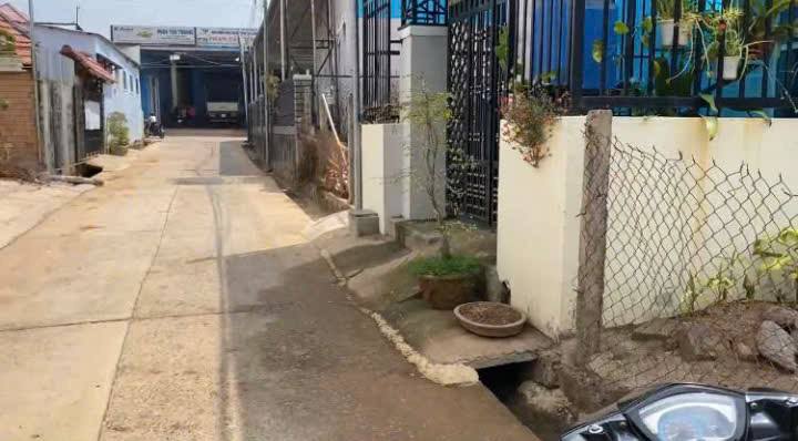 Đất nền Hiệp Thạnh 90m² giá 1.3 tỷ - Khu dân cư đông đúc, mặt tiền đẹp!