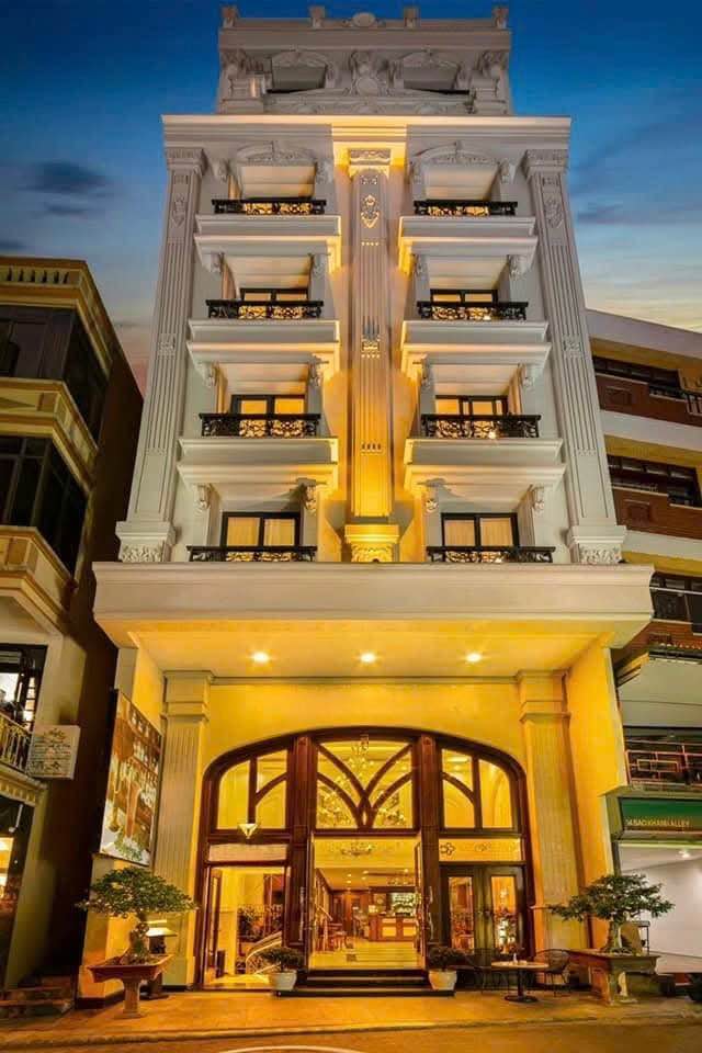 Khách sạn 12 tầng phố cổ Hoàn Kiếm 132m² giá 12 tỷ - Dòng tiền ổn định 12 tỷ/năm!