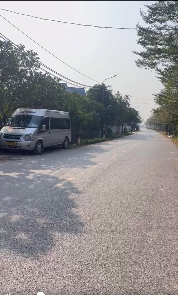 Đất nền Chương Dương 48m² giá 2.8 tỷ - Vị trí chiến lược, dân cư đông đúc!