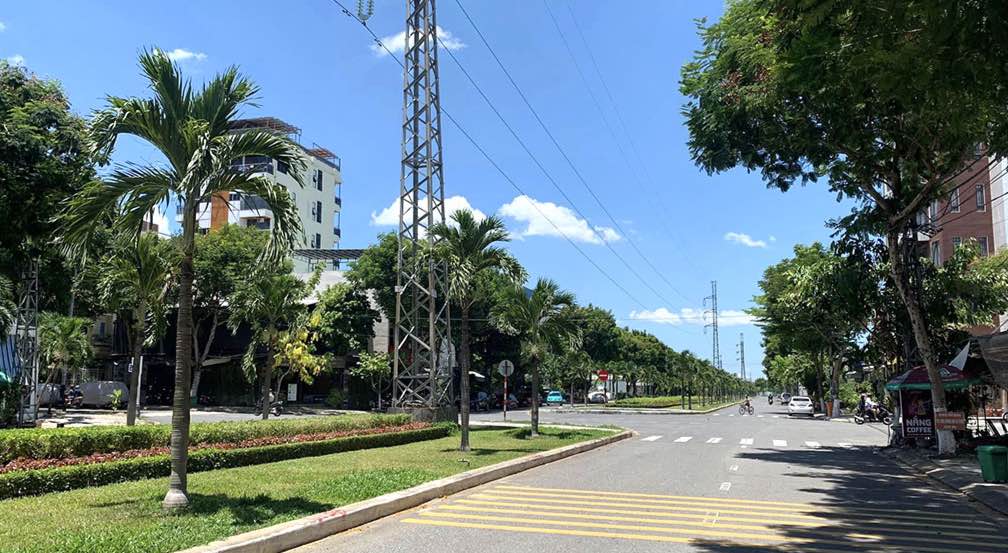 Nhà FrontHouse mặt tiền An Dương Vương 102m² giá 10.x tỷ - Cơ hội đầu tư hiếm có!