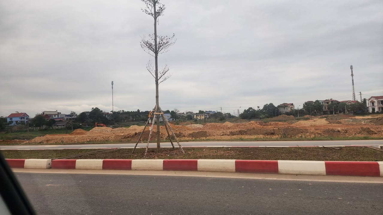 Đất thổ cư 150m² tại Xã Linh Sơn - Giá chỉ 1.5 tỷ, đầu tư nhanh tay!