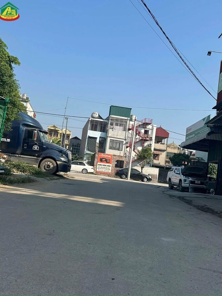 Đất nền Khu vườn hoa Ninh Sơn, Ninh Bình 100m² giá 3 tỷ - Đường rộng 7m, vỉa hè 4m