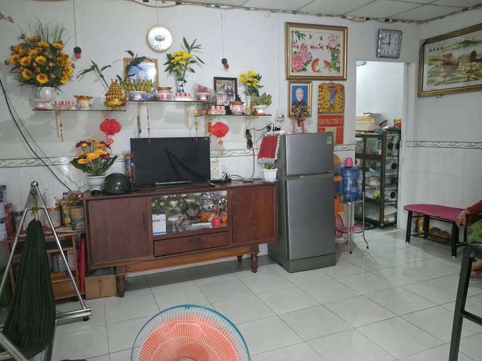 Nhà riêng Hóc Môn 40m² giá 1 tỷ - Chính chủ bán gấp!