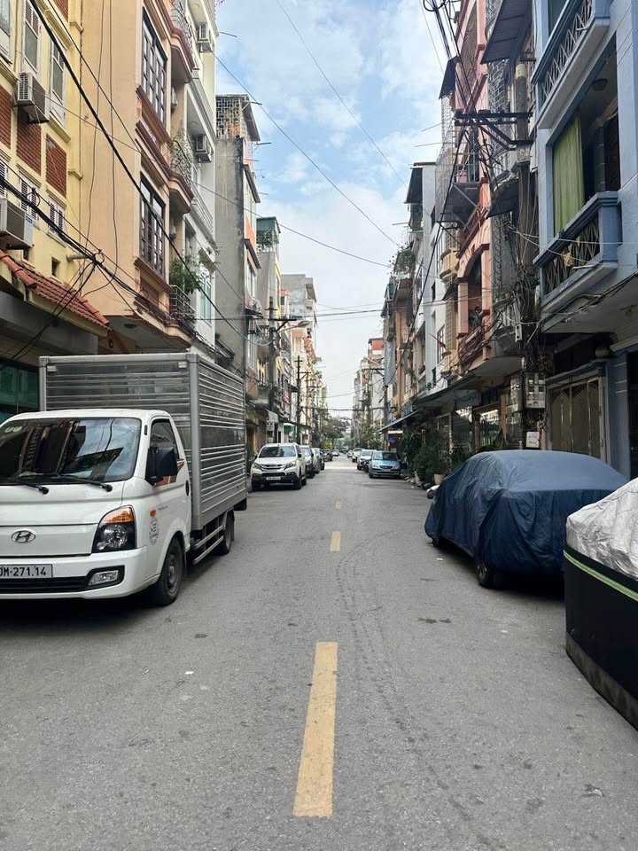 Nhà phân lô phường Quang Trung, quận Hà Đông 35m² - Kinh doanh đỉnh, ô tô tránh nhau!