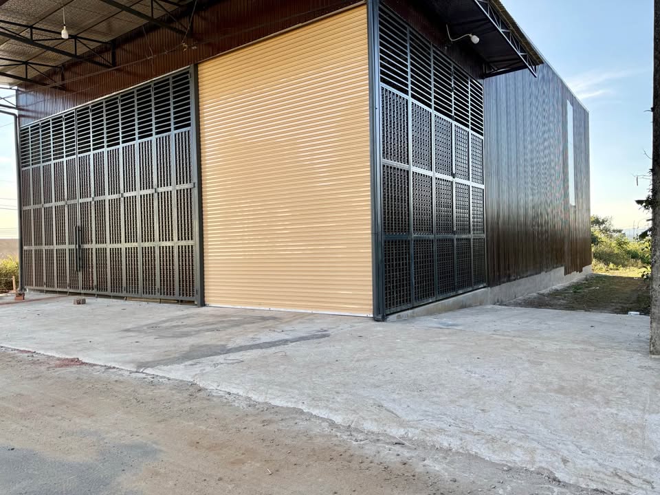 Nhà kho xưởng 476 Trường Sơn, Pleiku 350m² giá 2 tỷ - Vị trí đắc địa, thích hợp kinh doanh!