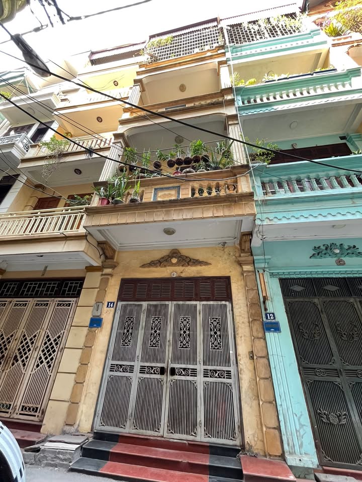 Nhà riêng Lương Thế Vinh 62m² giá 13 tỷ - Ô tô vào nhà, 2 mặt thoáng!