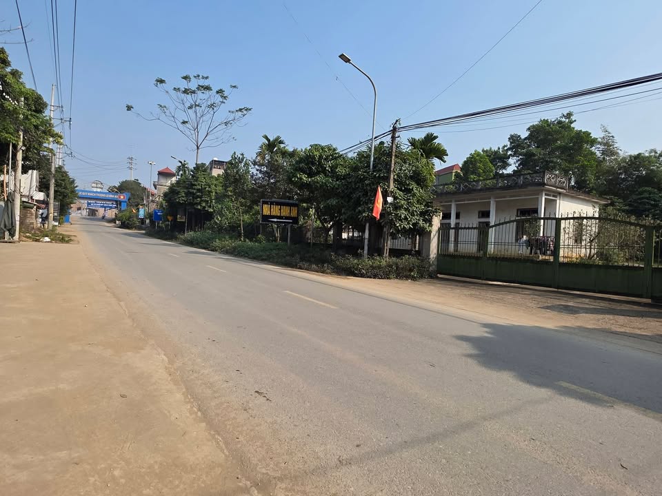 Đất nền Ba Vì 3565m² giá 7 triệu/m² - Mặt tiền kinh doanh đắc địa!