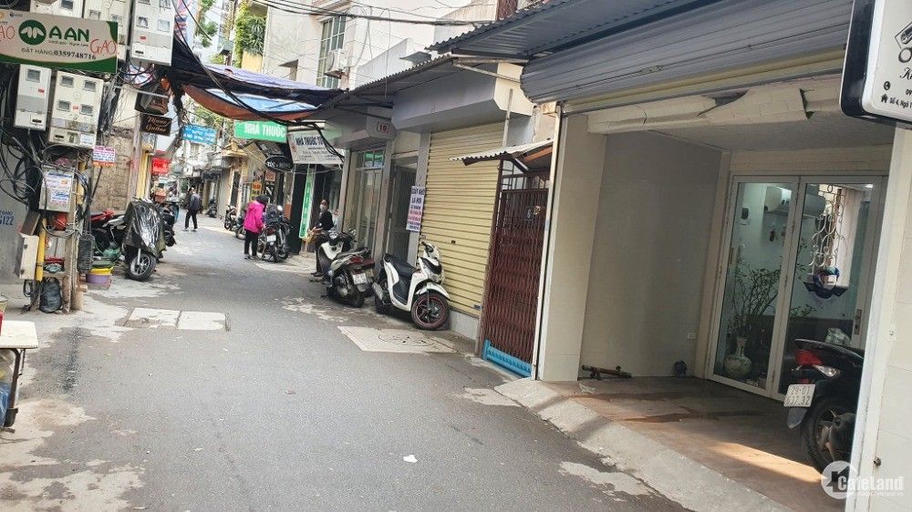 Nhà riêng Hoàng Mai 43m² giá 7.98 tỷ - Kinh doanh tốt, vị trí đắc địa!