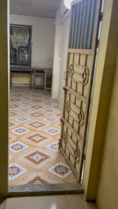 Phòng trọ tầng 4 tại 385 Lương Thế Vinh, Quận Nam Từ Liêm - Chỉ 2 triệu/tháng!