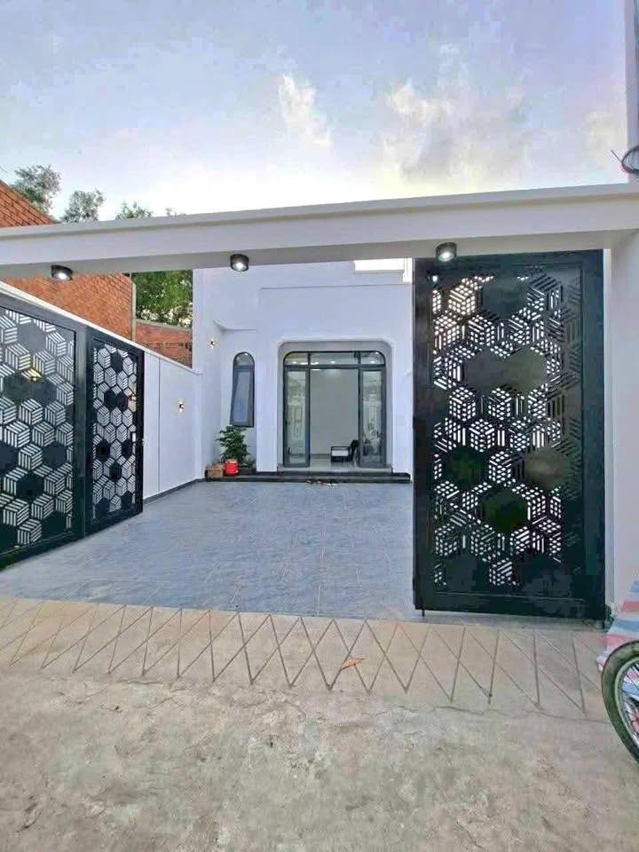 Nhà mới hoàn thiện Phường 7, Cà Mau 123.5m² giá 1.79 tỷ - Sẵn sàng vào ở!