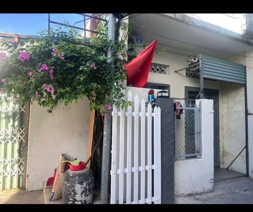 Nhà nguyên căn cho thuê tại kiệt ô tô Tô Hiệu, Hòa Minh 60m² - Giá 3.9 triệu/tháng