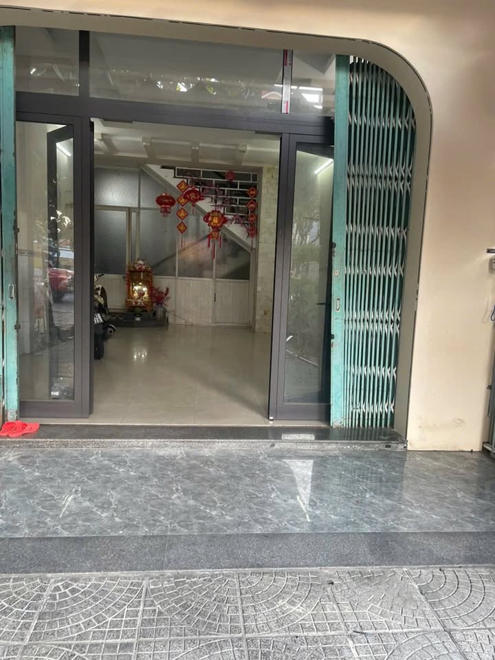 Cho thuê mặt bằng Lê Thanh Nghị, Đà Nẵng 35m² - Kinh doanh sầm uất, giá chỉ 6.5 triệu!