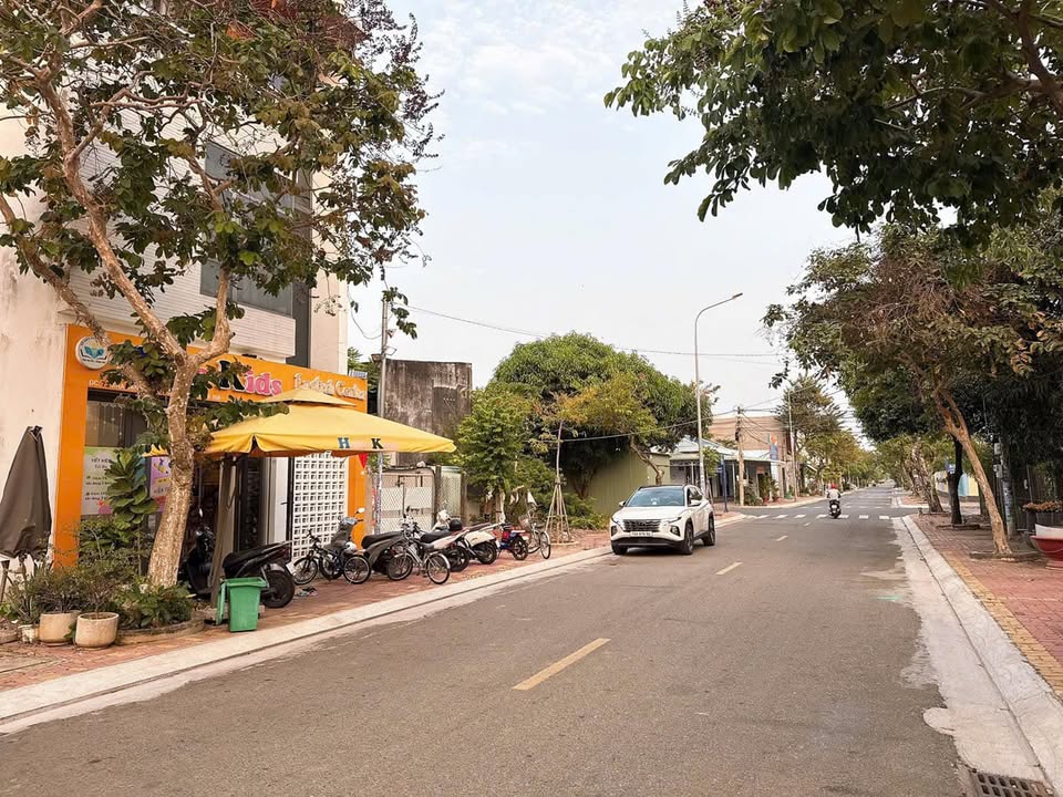 Bán gấp FrontHouse Kha Vạn Cân 114m² giá chỉ 3 tỷ - Mặt tiền đẹp, tiện kinh doanh!