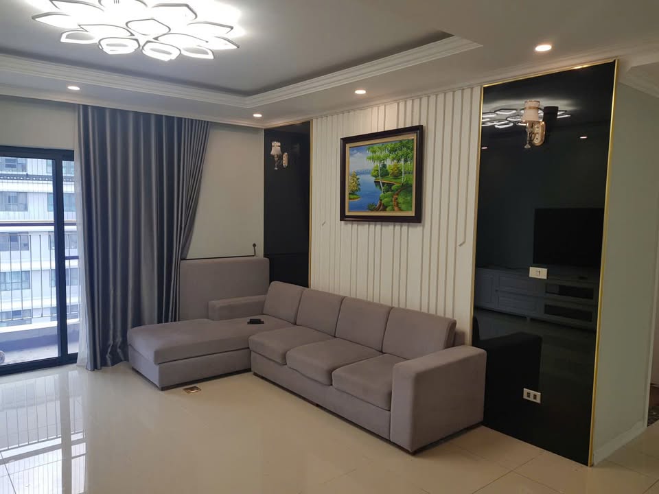 Căn hộ Goldmark City Bắc Từ Liêm 172m² giá 6 tỷ - Gió mát, không nắng gắt!