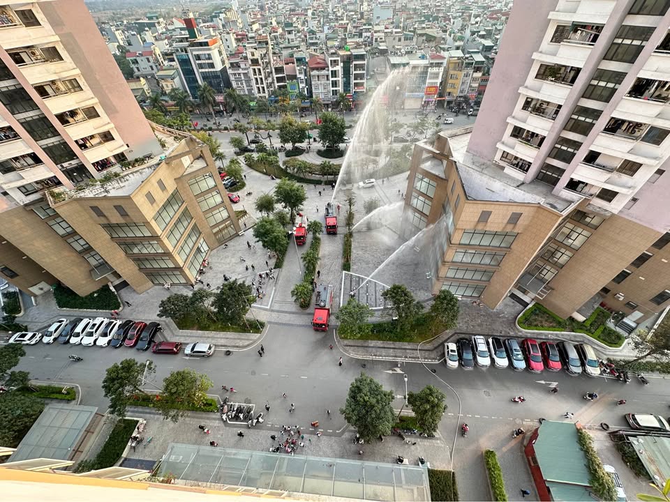 Căn hộ K35 Tân Mai 82m² giá 7.x tỷ - Sổ hồng chính chủ, giao dịch ngay!